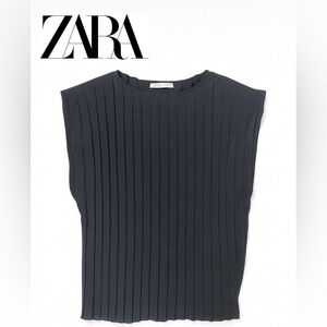 NWT Zara Pleated Short Sleeve Blouse, Size S